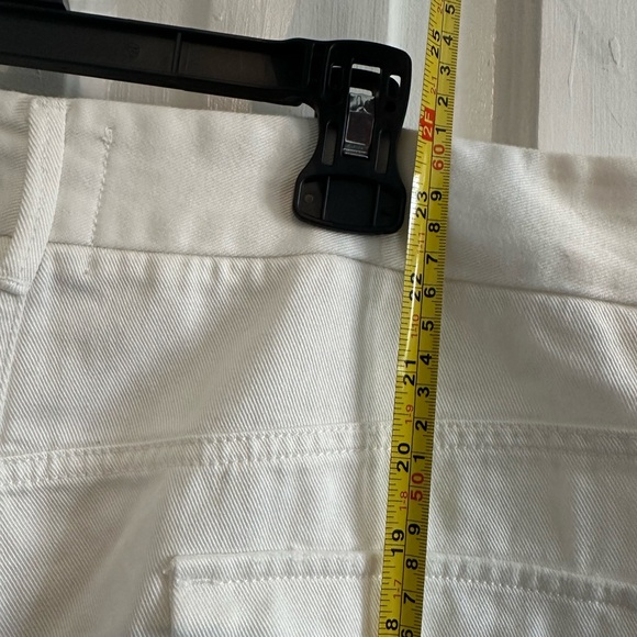 Shorts - Picture 12 of 14